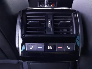 Superb Kombi SPORTLINE IV 156/218 DSG - Image 15