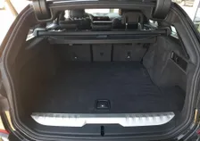 330 e Touring M-SPORT 4x4 Aut. - Image 14