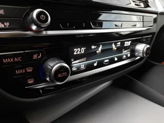 520 d Touring 4x4 Aut - Image 6