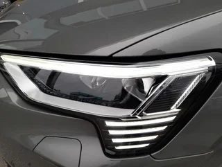 e-tron SB 50 quattro S-LINE BLACK EDITION - Image 18