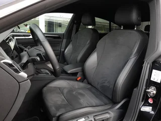 Arteon R-LINE eHybrid DSG - Image 10