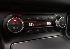 GLA AMG 4x4 200 d Aut - Image 6