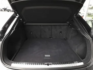 Q3 SB S-LINE 35 TDI S-tr - Image 13