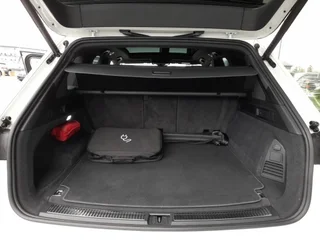 Touareg ELEGANCE V6 eHybrid 4x4 DSG - Image 16