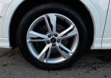 Q3 S-LINE 45 TFSI e S-tr - Image 17