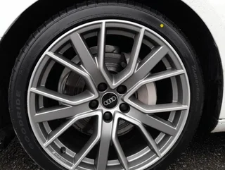 A4 Avant S-LINE 40 TFSI quattro S-tr - Image 15