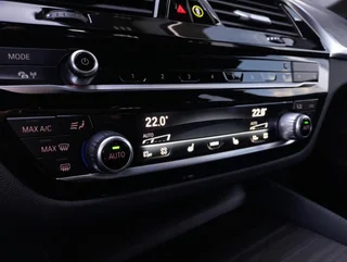 530 e Touring LUXURY LINE 4x4 Aut - Image 6