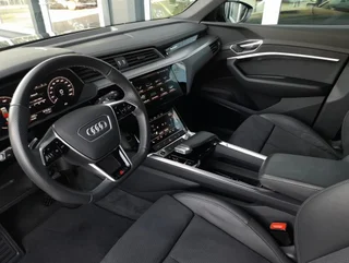 e-tron e-tron 55 quattro S-LINE BLACK EDITION - Image 13