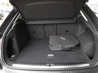 Q3 S-LINE 45 TFSI E S-tr - Image 14