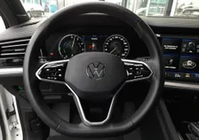 Touareg ELEGANCE V6 eHybrid 4x4 DSG - Image 9