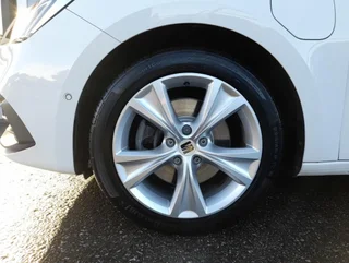 Leon ST FR-LINE PHEV 204 DSG - Image 14