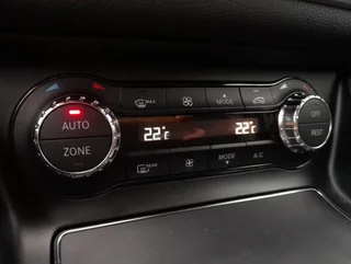 GLA AMG 4x4 200 d Aut - Image 6