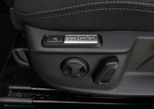 Passat Variant BUSINESS 2,0 TDI DSG - Image 11