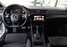 Superb Kombi SPORTLINE IV 156/218 DSG - Image 3