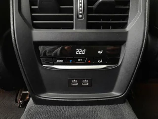 330 e Touring SPORT LINE 4x4 Aut - Image 15