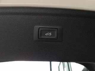 Q5 Facelift 50 TFSI e quattro PHEV S-tr - Image 14