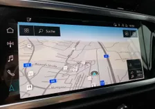 Q3 S-LINE 45 TFSI E S-tr - Image 5