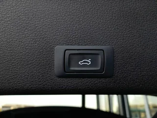 e-tron 55 quattro S-LINE BLACK EDITION - Image 16