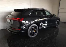 e-tron e-tron 55 quattro S-LINE BLACK EDITION - Image 2