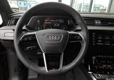 e-tron 50 quattro S-LINE BLACK EDITION - Image 9