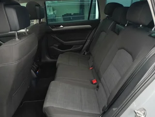 Passat Variant BUSINESS 2,0 TDI DSG - Image 12