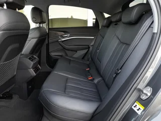 e-tron SB 50 quattro S-LINE BLACK EDITION - Image 13