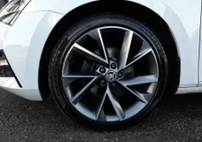 Superb Kombi SPORTLINE IV 156/218 DSG - Image 19