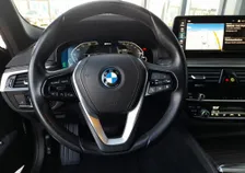 530 e Touring LUXURY LINE 4x4 Aut - Image 9