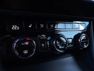 Superb Kombi SPORTLINE IV 156/218 DSG - Image 7