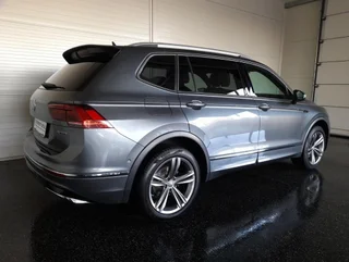 Tiguan Allspace R-LINE 4x4 2,0 TDI DSG - Image 2