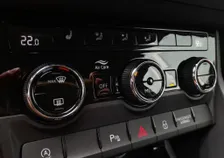 Karoq DRIVE 4x4 2,0 TDI DSG - Image 7