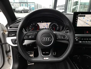 A4 Avant S-LINE 40 TFSI quattro S-tr - Image 7
