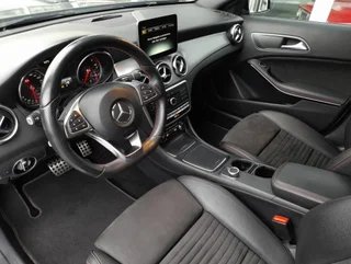 GLA AMG 4x4 200 d Aut - Image 9