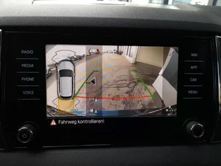 Karoq STYLE 4x4 2,0 TDI DSG - Image 10