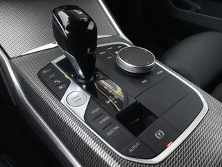 330 e Touring M-SPORT PHEV Aut - Image 8