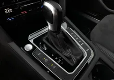 Arteon R-LINE eHybrid DSG - Image 7