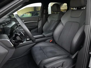 e-tron e-tron 55 quattro S-LINE BLACK EDITION - Image 14