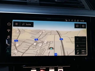 e-tron SB 50 quattro S-LINE BLACK EDITION - Image 5