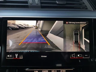 e-tron SB 50 quattro S-LINE BLACK EDITION - Image 4