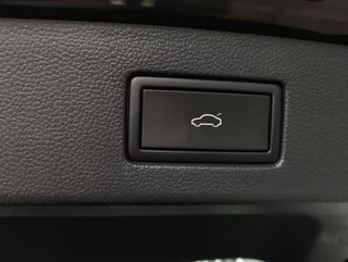 Arteon SB R-LINE eHybrid DSG - Image 18