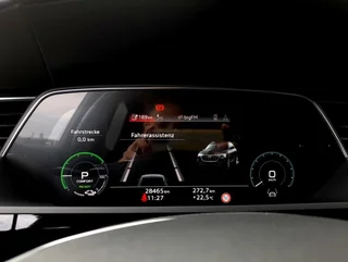 e-tron 50 quattro S-LINE BLACK EDITION - Image 8