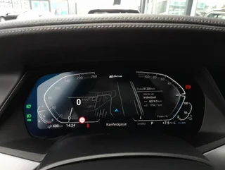 X5 45e XLINE 4x4 Aut - Image 8