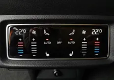 e-tron SB 50 quattro S-LINE BLACK EDITION - Image 15