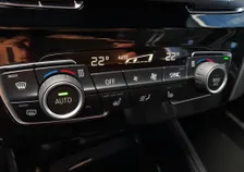 X1 M-SPORT 4x4 25e Aut - Image 6