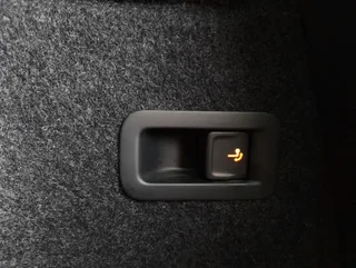 Karoq DRIVE 4x4 2,0 TDI DSG - Image 14