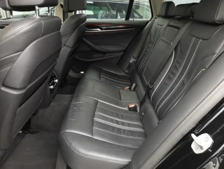 530 d Touring LUXURY LINE Aut. - Image 14